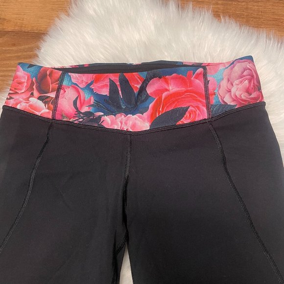 Lululemon Gather & Crow Crop - Picture 3 of 5